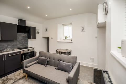 Cottage, Accessible, Ensuite (Free parking ) | Interior