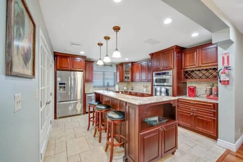 Villa | 3 bedrooms, Internet