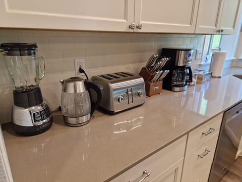 Prepare breakfast in the morning; or head out and have breakfast on the road :o)