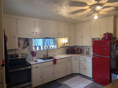 5 Rubber Matts for Foot Comfort.