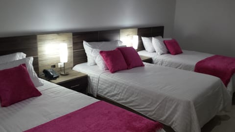 Triple Room, 3 Twin Beds | Premium bedding, down comforters, pillowtop beds, minibar