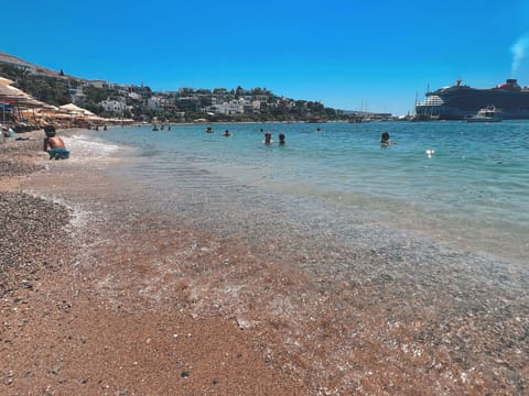 Private beach, sun loungers, beach umbrellas, beach towels