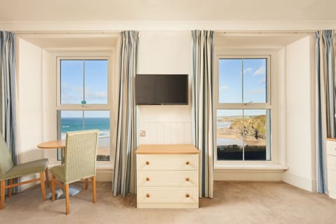 Premium Room, Partial Sea View | Desk, iron/ironing board, bed sheets, wheelchair access