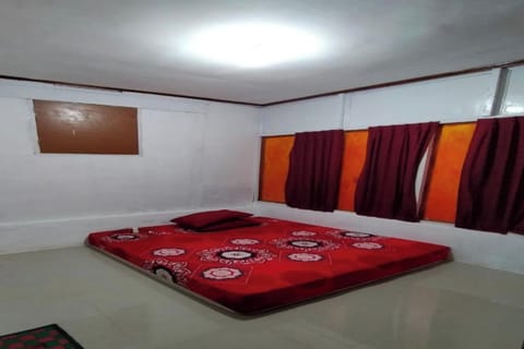 Deluxe Double Room | Free WiFi, bed sheets