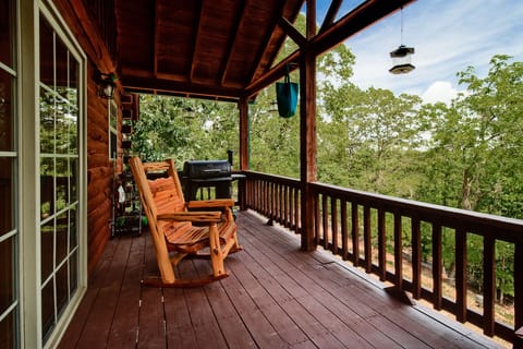 Luxury Cabin | Terrace/patio