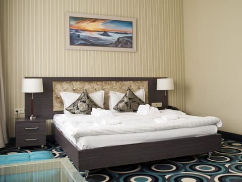 Double or Twin Room | Premium bedding, minibar, in-room safe, desk