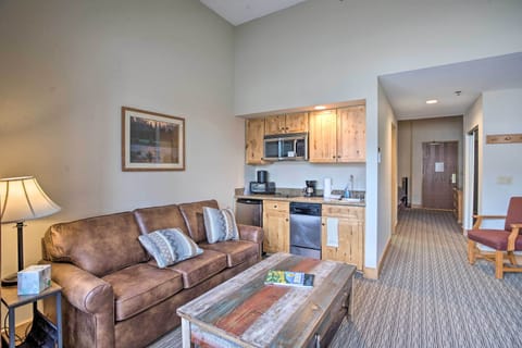 Apartment (0 Bedroom) | Interior