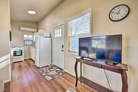 House (1 Bedroom) | Interior