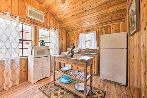 House (1 Bedroom) | Interior