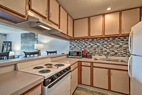 Apartment (1 Bedroom) | Interior