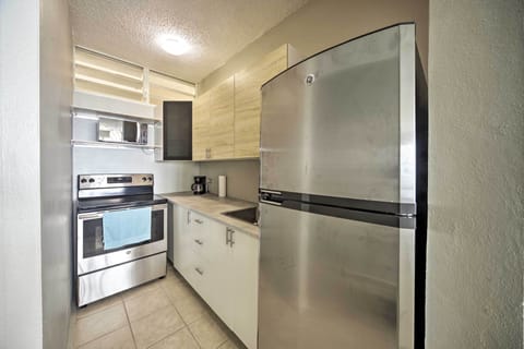 Apartment (1 Bedroom) | Private kitchen | Microwave, oven, stovetop, dishwasher