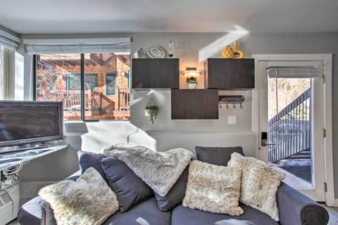 Apartment (0 Bedroom) | Interior