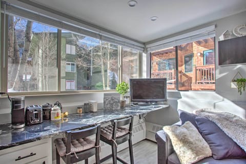 Apartment (0 Bedroom) | Interior