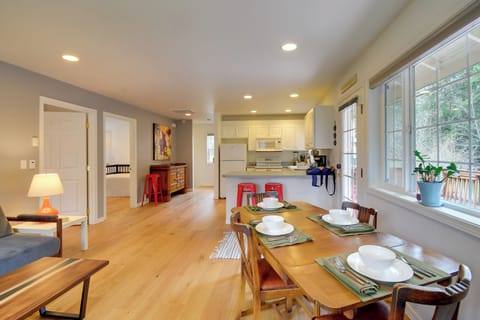 Cottage (2 Bedrooms) | Interior