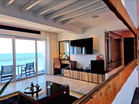 Grand Suite, 1 King Bed, Balcony, Sea View (Executive) | Premium bedding, minibar, in-room safe, individually furnished