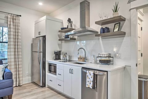 Apartment (0 Bedroom) | Interior