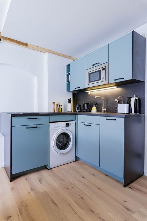 One-Bedroom Comfort Suite | Private kitchen | Fridge, stovetop, espresso maker, electric kettle