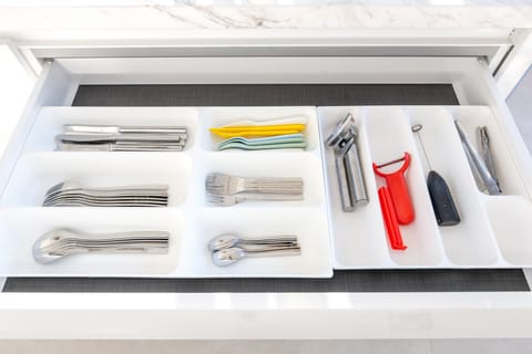 Premier Apartment, 2 Bedrooms, Balcony, Sea View | Private kitchen | Full-size fridge, microwave, oven, stovetop