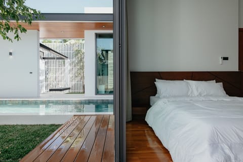 Villa | Premium bedding, desk, laptop workspace, free WiFi