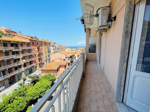 Apartment, 2 Bedrooms, Smoking, Balcony | Balcony