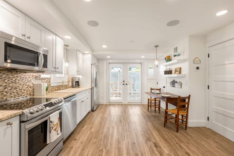 Fully equipped kitchen