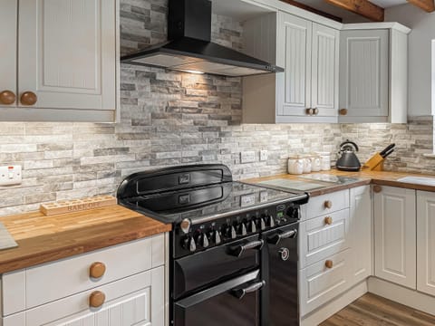 Kitchen | Higher Kirkstall Wood Farm, Keighley