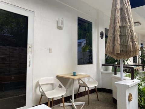 Superior Studio Suite, Non Smoking, Garden View | Terrace/patio