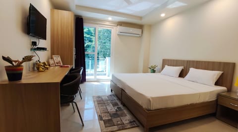 Standard Shared Dormitory | Individually furnished, desk, free WiFi, bed sheets