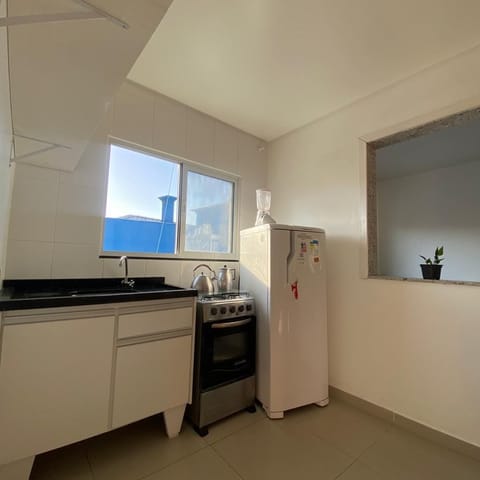 Panoramic Apartment | Private kitchen | Fridge, oven, cookware/dishes/utensils