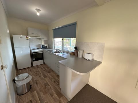 House | Private kitchen | Full-size fridge, microwave, oven, stovetop