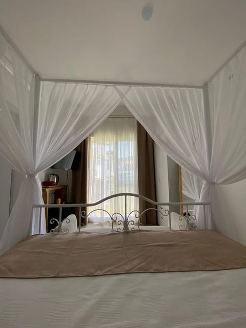 Superior Room, 1 Queen Bed, Balcony, Ground Floor | Frette Italian sheets, premium bedding, individually decorated