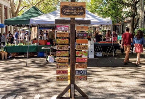 Sacramento Farmers Market -Saturdays in Midtown for fresh produce/local treats