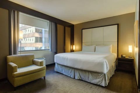 Romantic Luxury Suite | Premium bedding, memory foam beds, in-room safe, desk