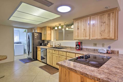 House (2 Bedrooms) | Private kitchen | Microwave, oven, stovetop, dishwasher