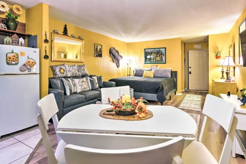 Apartment (0 Bedroom) | Interior