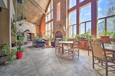 Apartment (0 Bedroom) | Interior