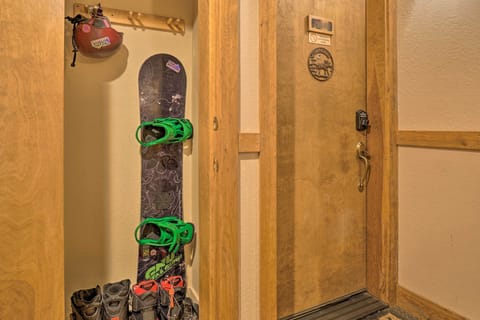 Apartment (0 Bedroom) | Interior