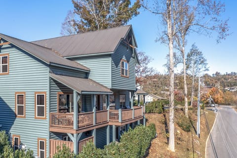 The Great Dogwood Manor