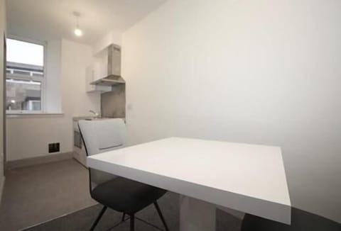 Iron/ironing board, free WiFi