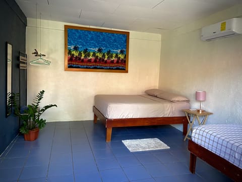 Standard Room | Desk, laptop workspace, free WiFi, bed sheets