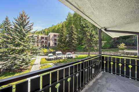 Family Apartment, 1 Bedroom (Appartamento Pian dei Larici) | View from room