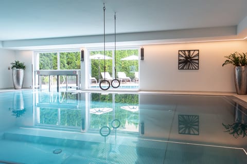 Indoor pool, outdoor pool