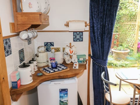 1 bedroom, individually decorated, individually furnished, free WiFi