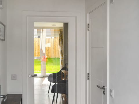 Hallway | Home Choi, Culloden, near Inverness