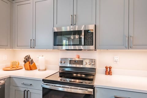 Spacious stove and cooking amenities, just like at home!