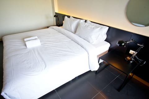 Standard Double Room (Adults Only) | Premium bedding, minibar, in-room safe, desk