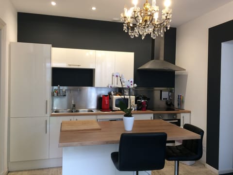 Luxury Apartment, Private Bathroom | Miscellaneous