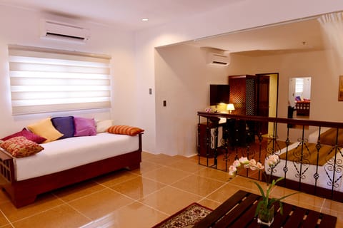 Premier Suite | Living area | LED TV