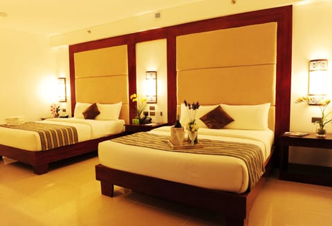 Superior Queen Room | In-room safe, desk, laptop workspace, free WiFi