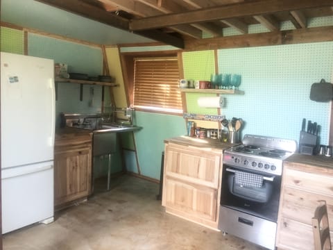 MICROWAVE ON OTHER SIDE